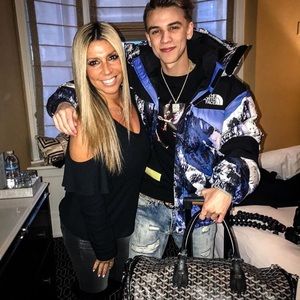 Meet your Posher, John